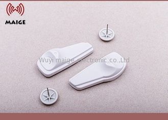 China Loss Prevention Security Sensor Tags 70 * 30 Mm Apply To Chain Store supplier